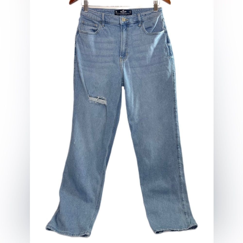 Hollister Ultra High Rise Stacked Vintage Straight Jeans  Size 29/9R